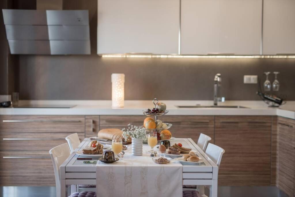 Ioanna Bayview Luxury Apartment Ierápetra Eksteriør bilde